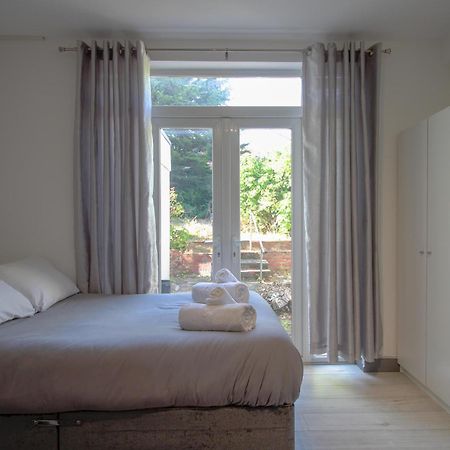 Double Modern Studio London Apartman Kültér fotó