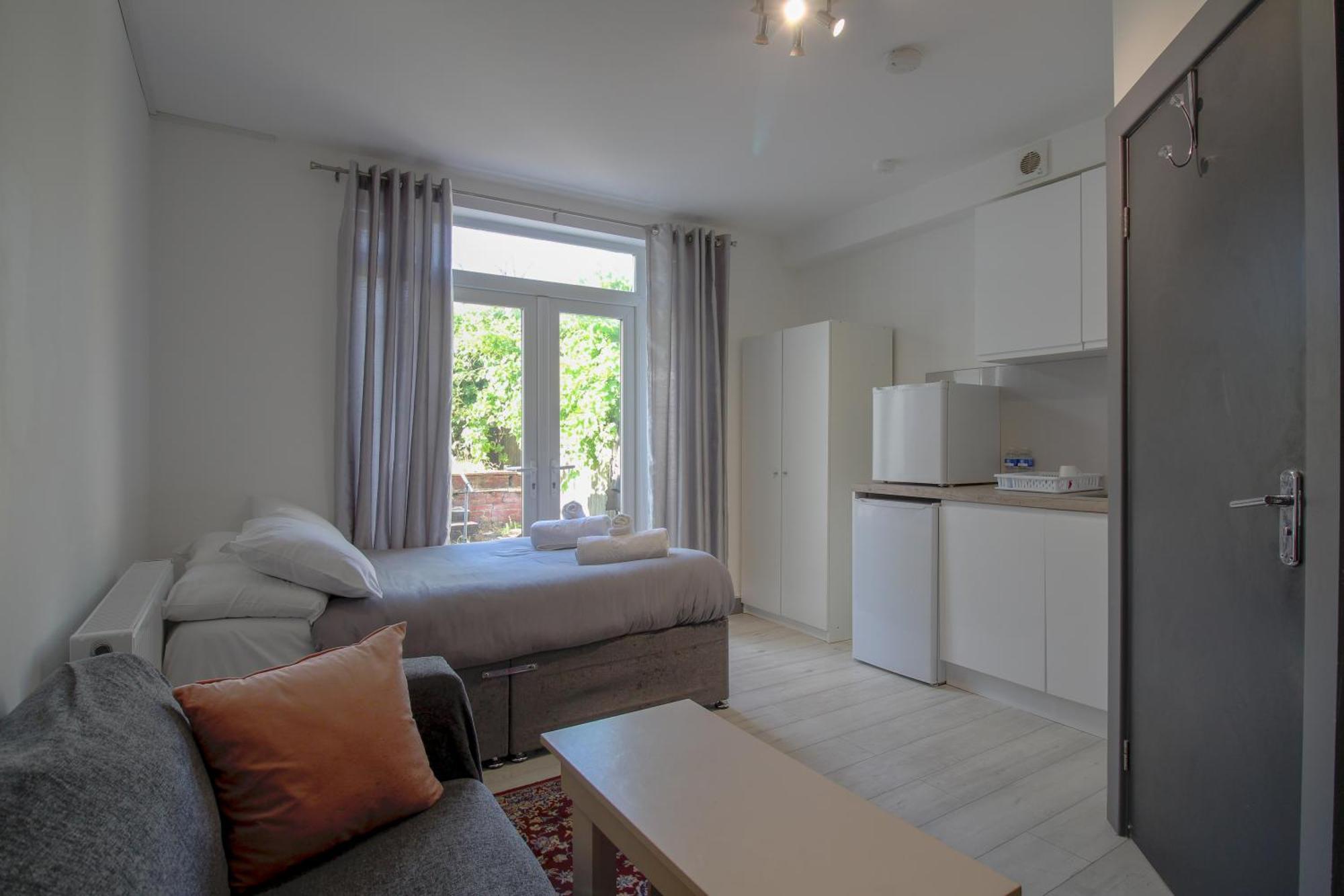 Double Modern Studio London Apartman Kültér fotó